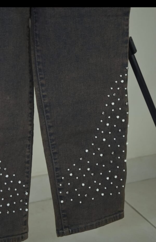 Iconic Jean - Image 4